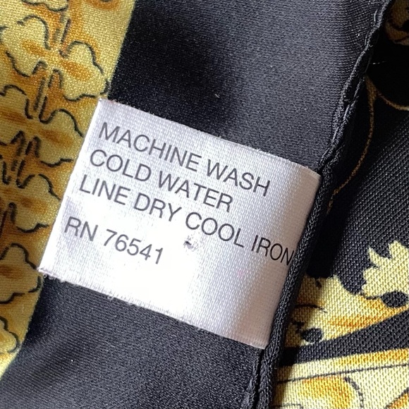 Vintage Made in Italy Leopard Print Scarf | Red Black Gold Baroque Square - Picture 7 of 7